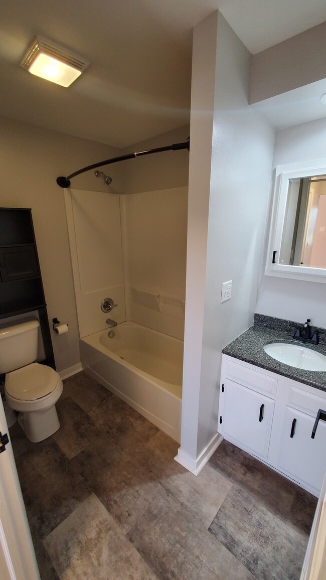 Building Photo - 1232 11th St NW