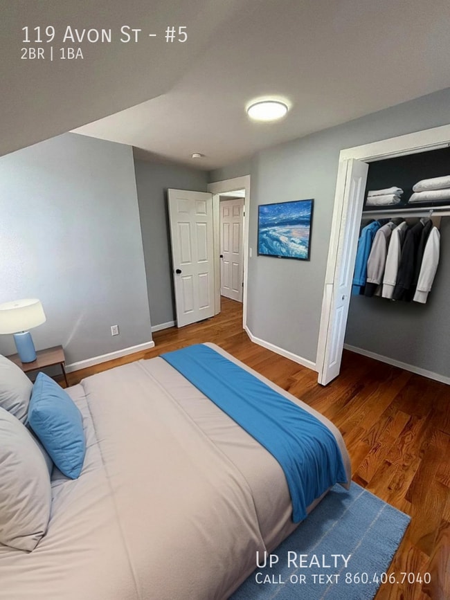 Building Photo - 119 Avon St