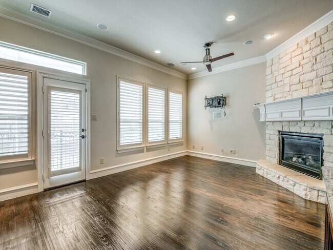 Building Photo - 7927 Osborn Pkwy