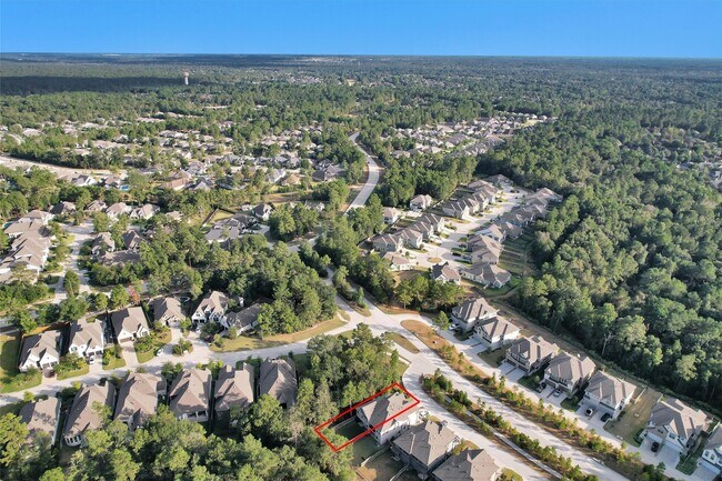 Building Photo - 579 Longleaf Pine Dr