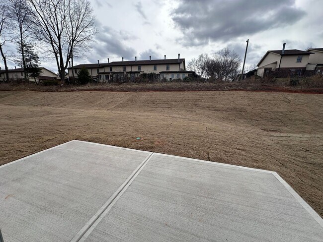 Building Photo - Brand-New 5-Bedroom Home in the Hamptons at Hickory with Modern Upgrades & Move-In Ready Comfort