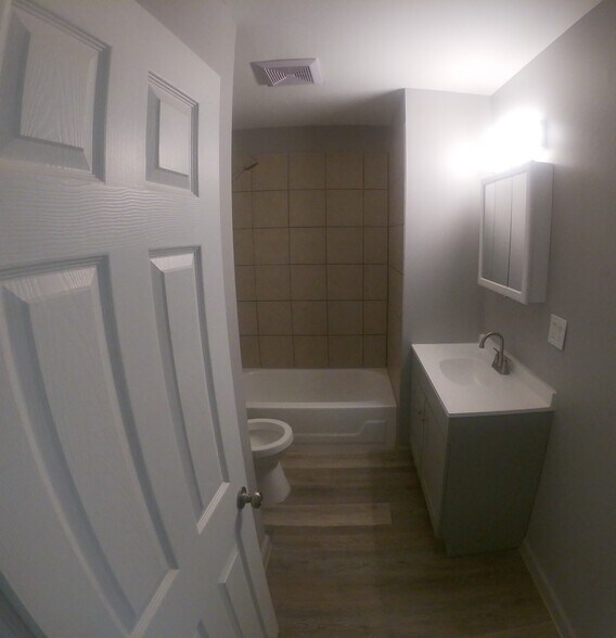 Bathroom - 683 E Beverly Ave