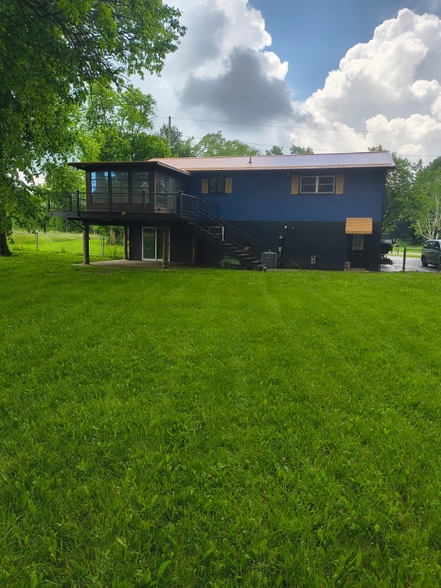 Building Photo - 66 Trenton Cir