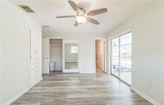 Building Photo - North Fort Myers Pool Home