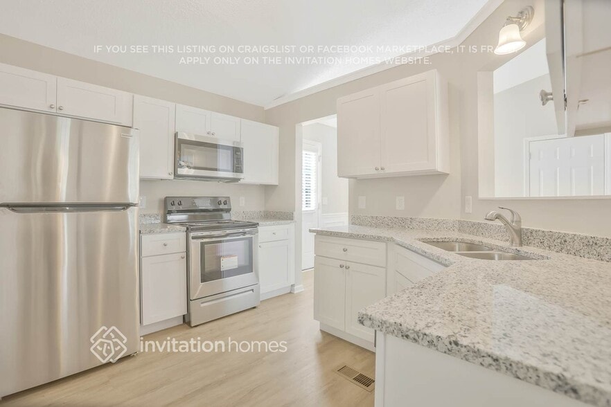 Building Photo - 387 Tuscany Trce