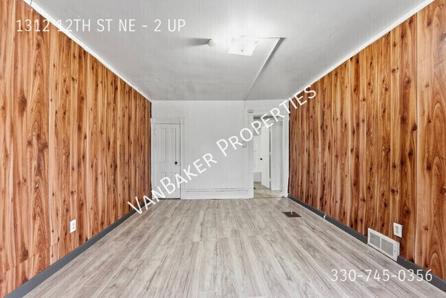 Building Photo - 1312 12th St NE