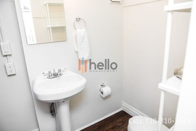 Building Photo - 1537 N Pearl St