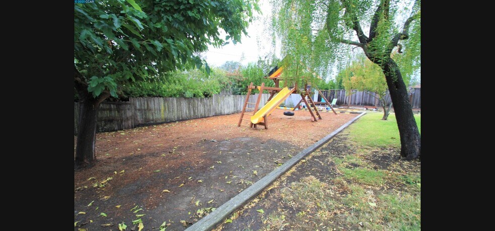 Building Photo - 3415 Grasswood Dr