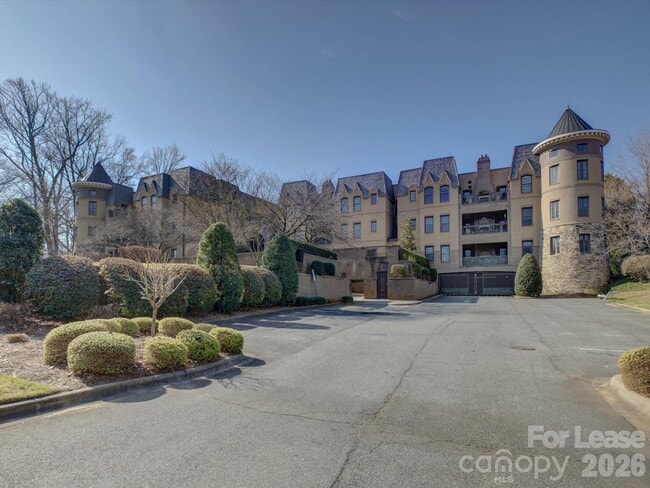 Building Photo - 3278 Park Rd