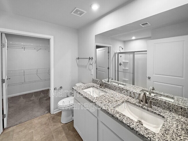 Building Photo - 403 Moss Branch Ct
