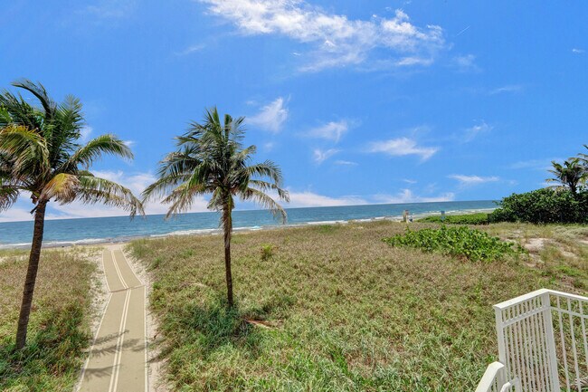 Building Photo - 1620 S Ocean Blvd
