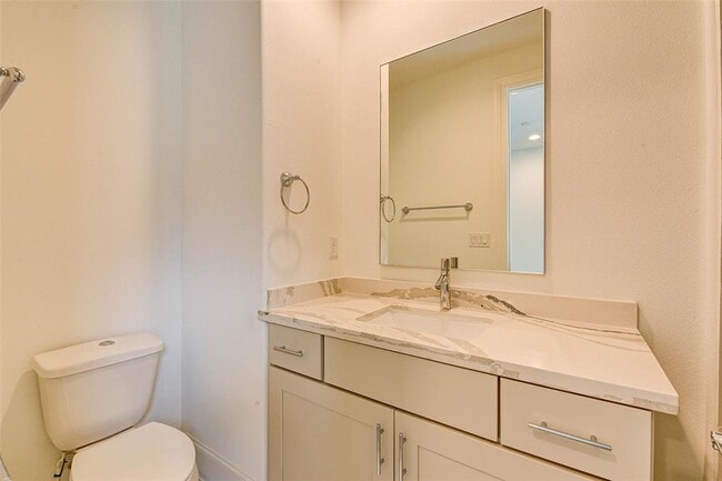 Building Photo - 2724 Dolce Oaks Dr