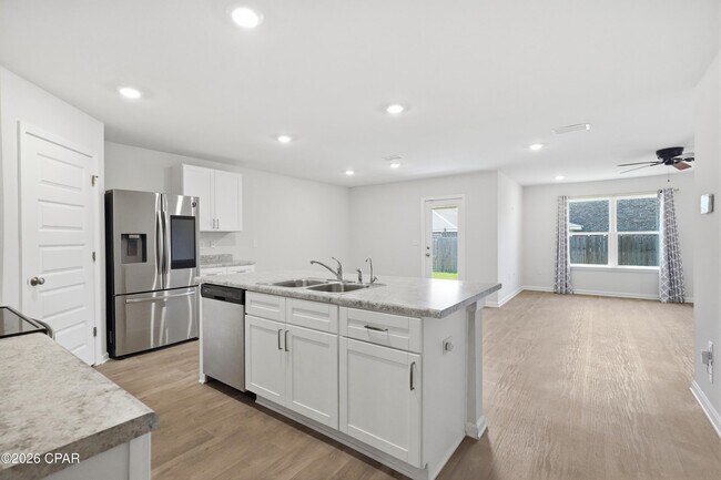 Building Photo - 4753 Firefly Ln