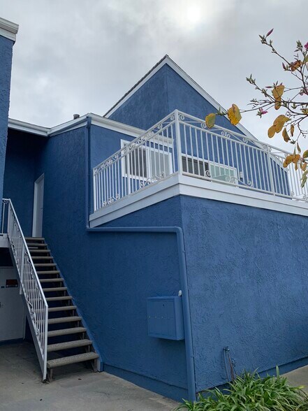 Building Photo - 1419 California St