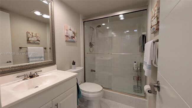 Building Photo - 3000 S Course Dr