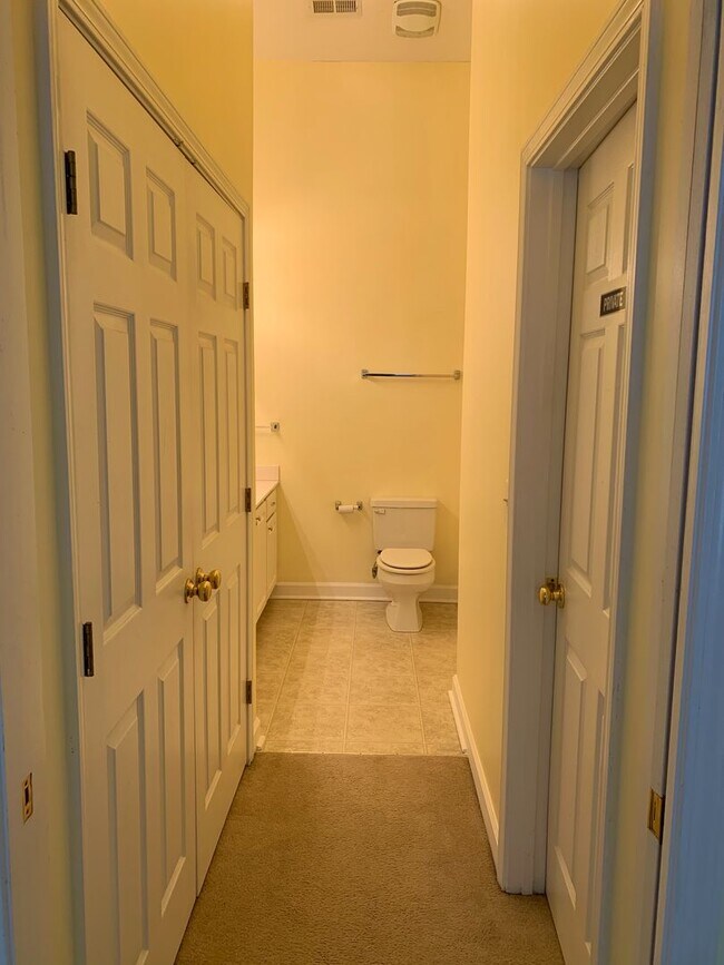 Building Photo - Spacious 3 Bedroom Condo in Carolina Forest