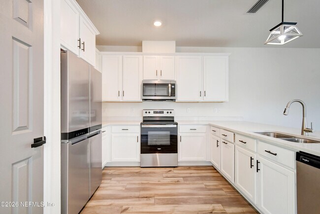 Building Photo - 19 Pittman Ct