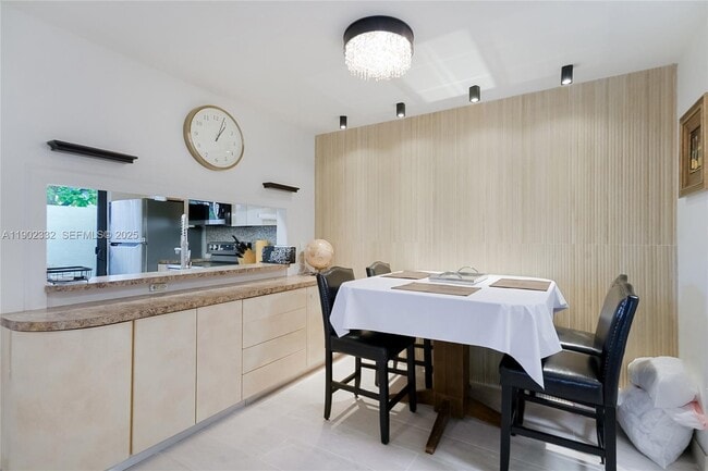 Building Photo - 20940 Bay Ct