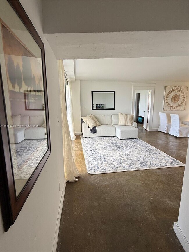 Building Photo - 5701 Biscayne Blvd