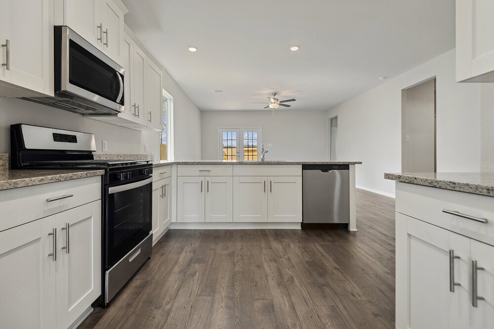 Building Photo - 15647 Plum Brk Dr