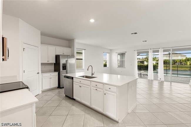 Building Photo - 2525 Kona Wy