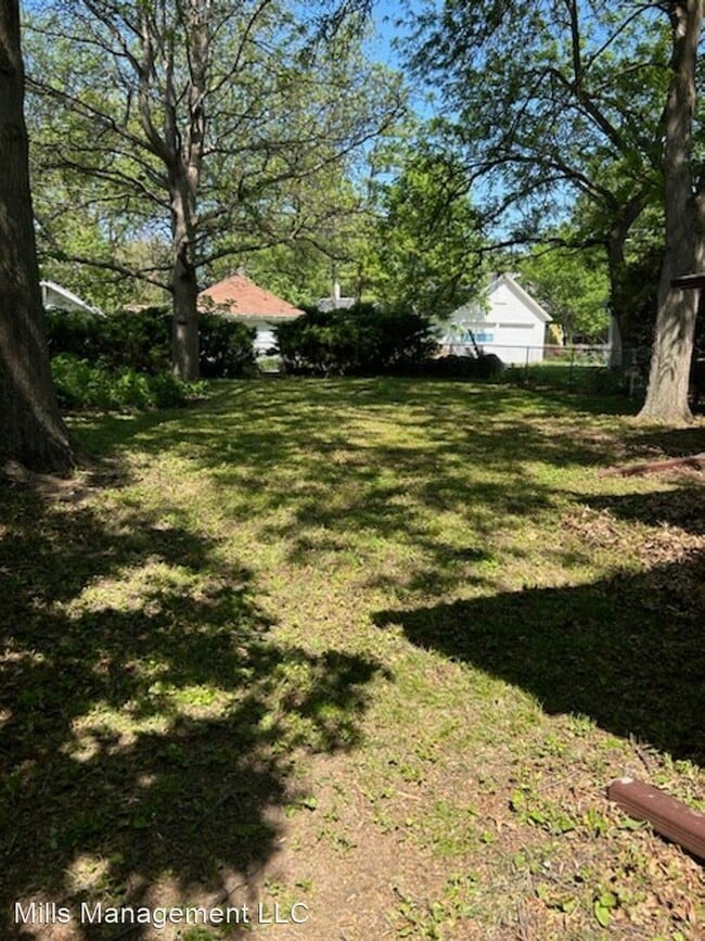 Building Photo - 4 br, 2 bath House - 605 N 9th