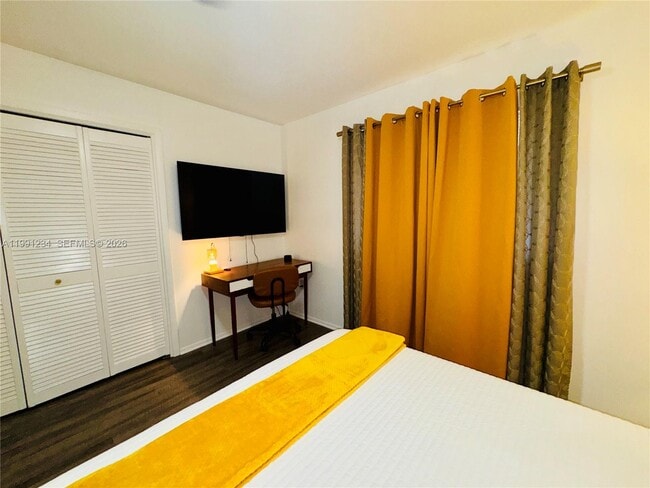 Building Photo - 5100 Rilma Ave