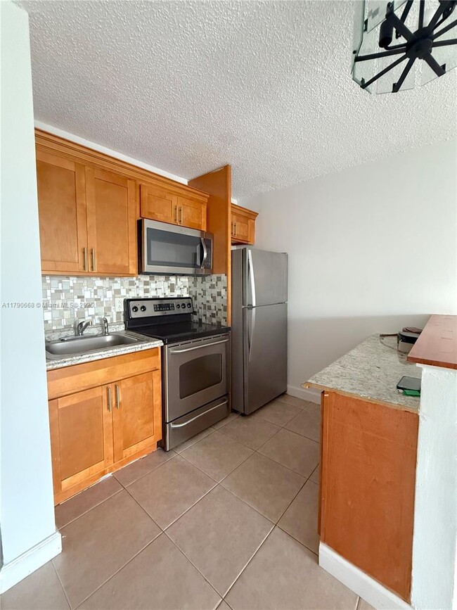 Building Photo - 8260 SW 210th St