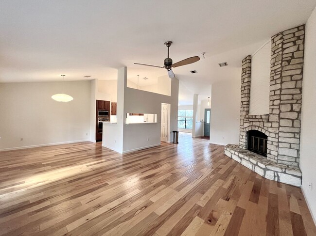 Building Photo - 2905 Goldbridge Dr
