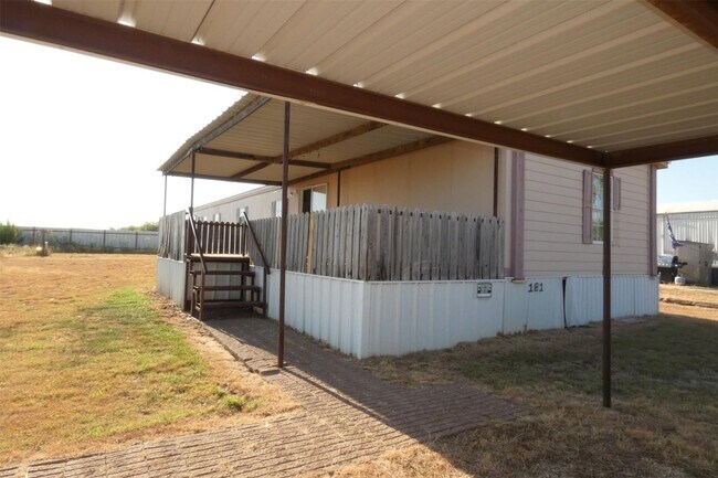 Primary Photo - 3 bedroom, 2 bath