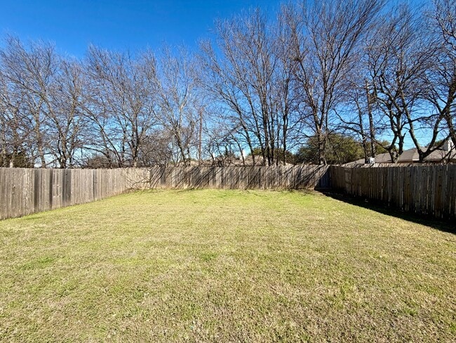 Building Photo - 620parkl