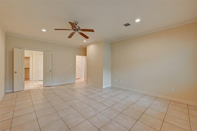 Building Photo - 3450 Pebble Beach Blvd