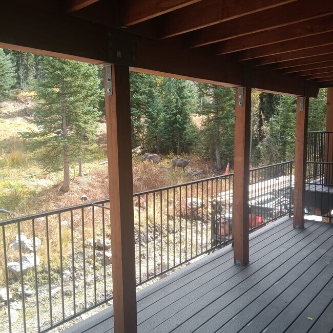 Building Photo - 651 South Snowflake Lane