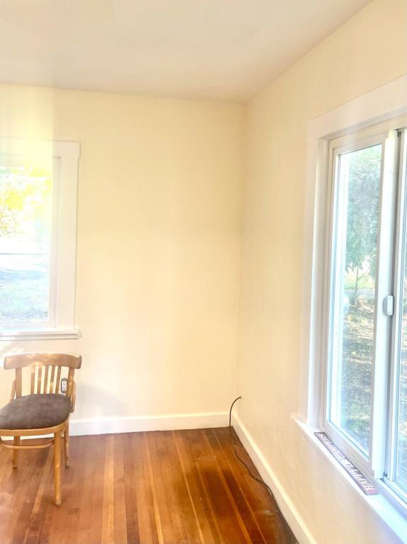 Building Photo - 253 C St