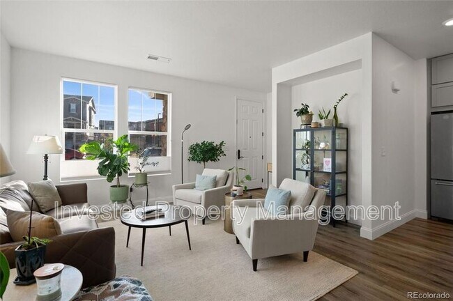 Building Photo - 3061 Low Meadow Blvd