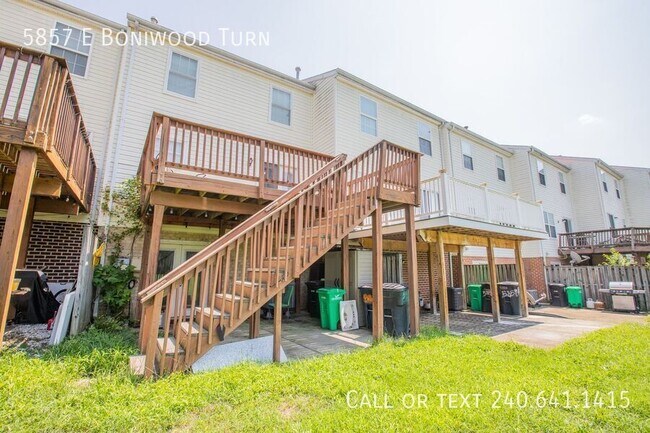 Building Photo - 5857 E Boniwood Turn