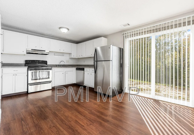 Building Photo - 7276 Broadwyn Dr