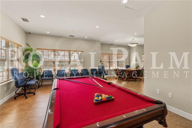 Building Photo - 8895 Via Isola Court