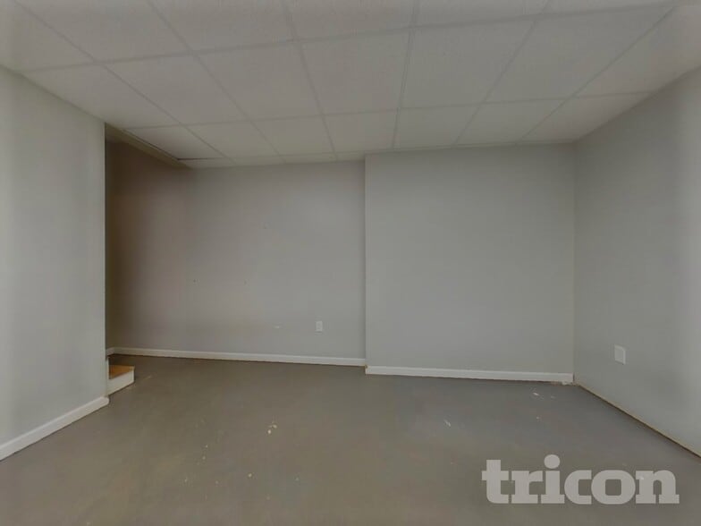 Building Photo - 150 Whetstone Way