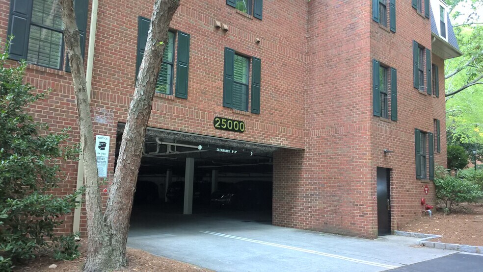 FREE parking for 2 cars underground - 25116 Plantation Dr NE