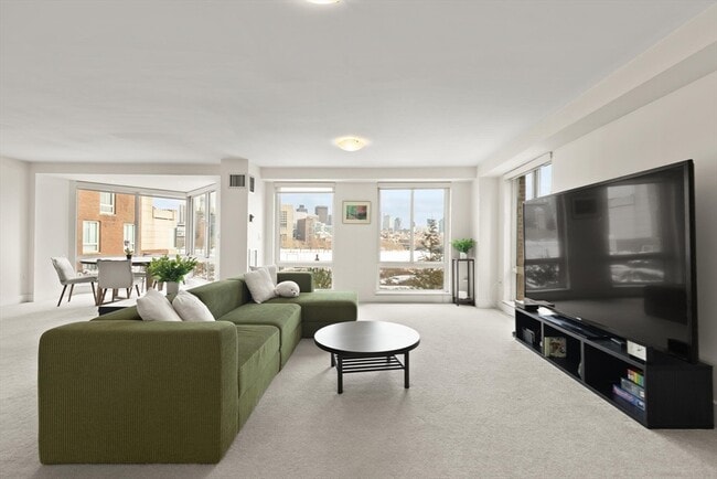 Building Photo - 75-83-83 Cambridge Pkwy