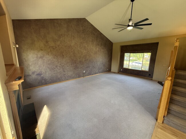 Building Photo - 3153 51st Ave