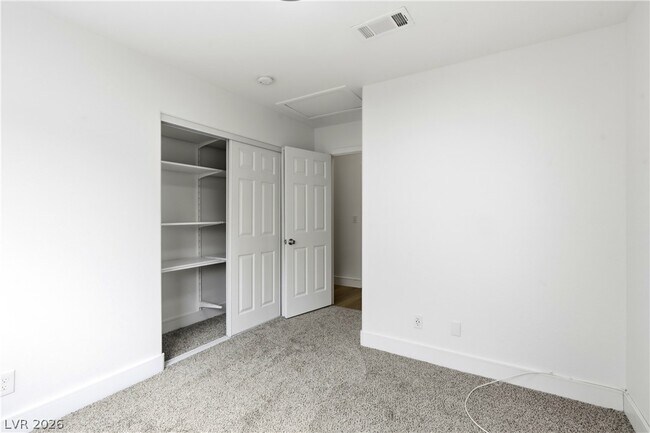 Building Photo - 4818 Carefree Dr