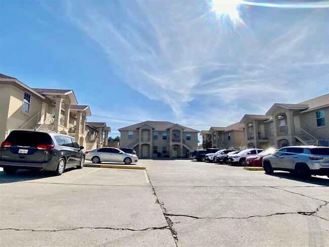 Building Photo - 507 Shiloh Dr
