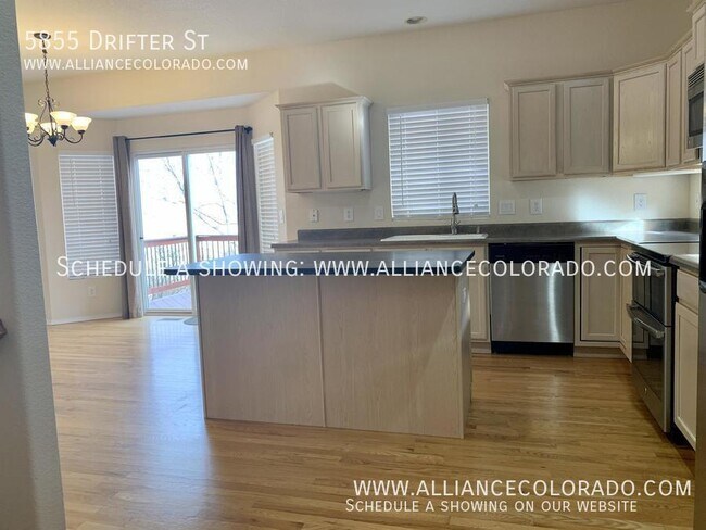Building Photo - 5855 Drifter St