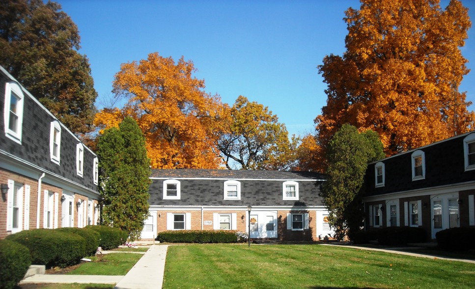 Building Photo - Sherwood Jackson