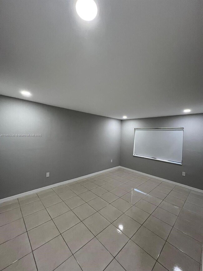Building Photo - 7953 SW 104th St