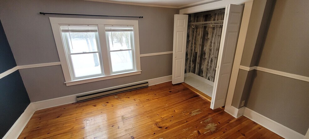 Building Photo - 415 Stillwater Ave