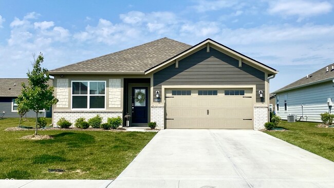 Building Photo - 6254 Cypress Ct