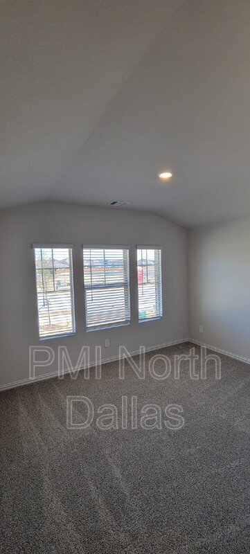 Building Photo - 10609 Potawatomi Ln
